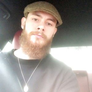 Meet your Posher, Aaron